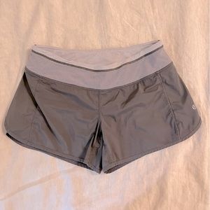 Lululemon Speed up Shorts Grey Size 6 EUC
